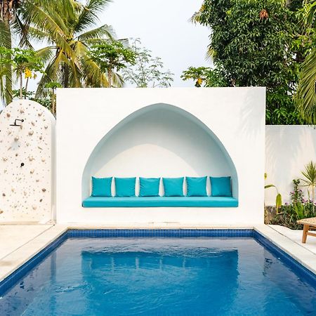 Hotel Tropica Tranquility à Lembongan Extérieur photo