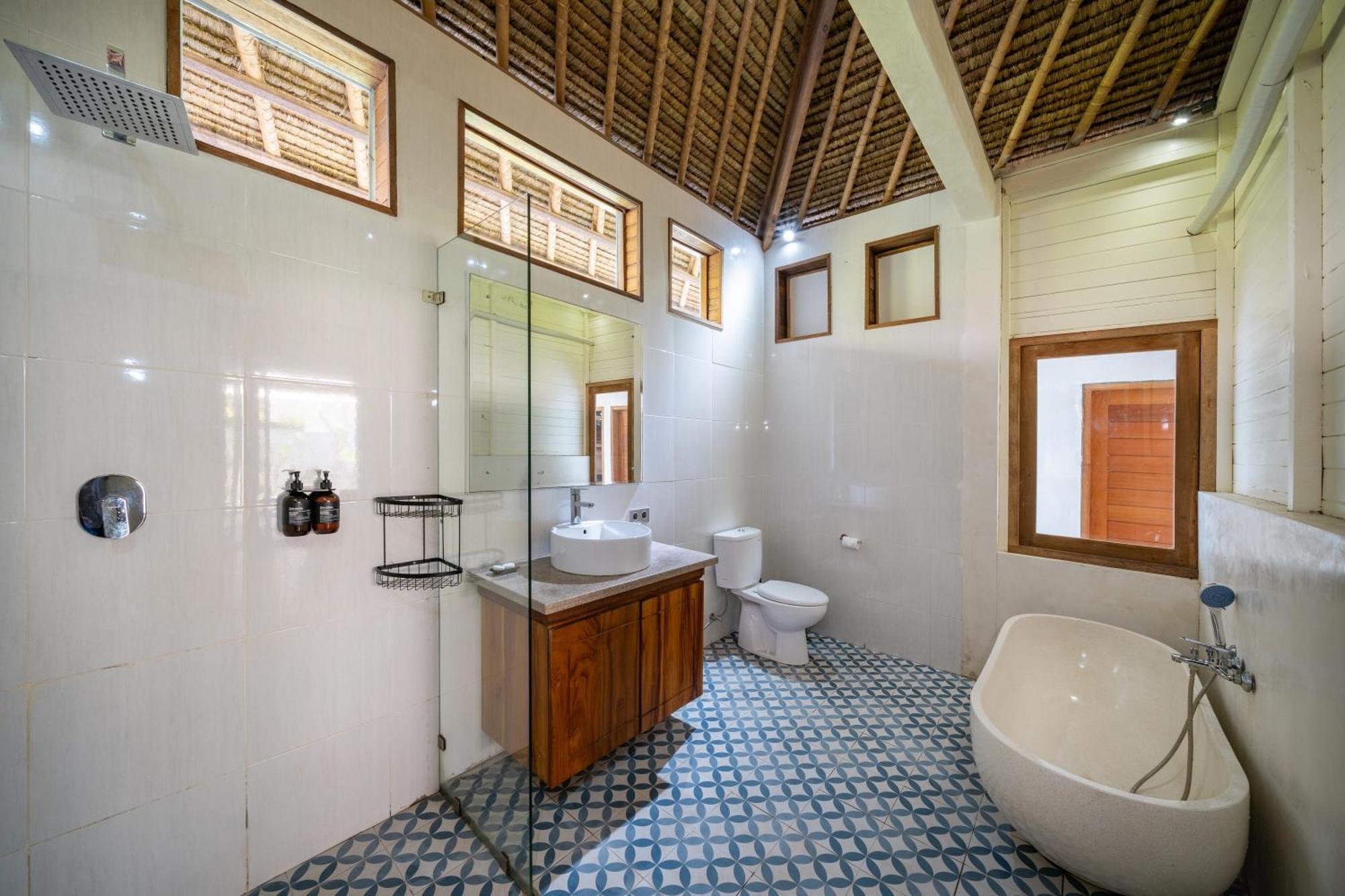 Hotel Tropica Tranquility à Lembongan Extérieur photo